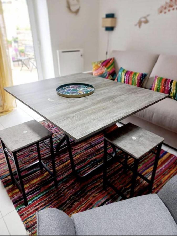 Coup De Coeur Sur Le Port De St Goustan, Tres Bel Appartement Avec Terrasse Auray Exterior photo